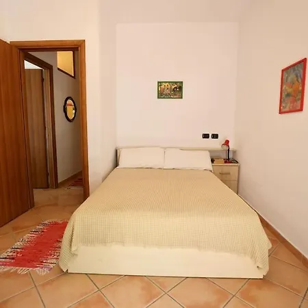 Blue Laguna Pines Retreat *