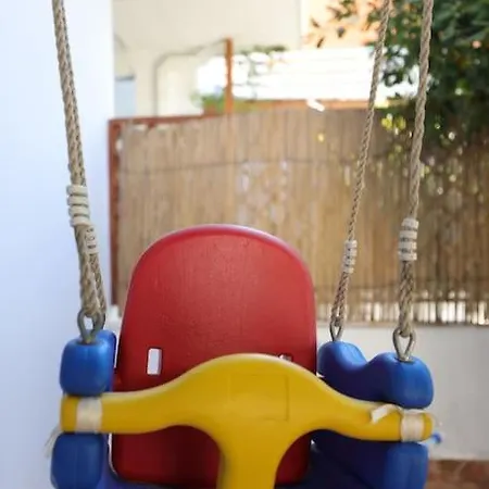 Blue Laguna Pines Retreat * Golem (Tirana)