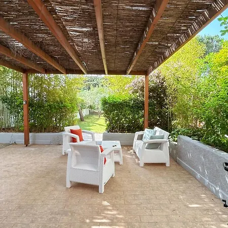 Blue Laguna Pines Retreat Ferienhaus *